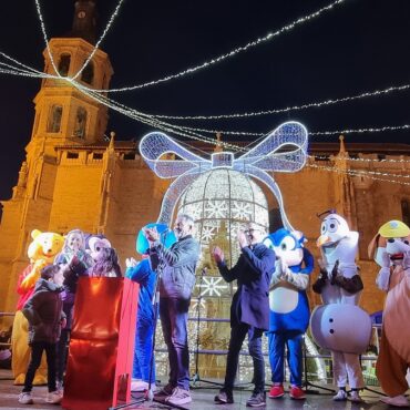 Jesús Martín, en el encendido navideño: “La Navidad es luz” - SURCO CLM, Diario digital
